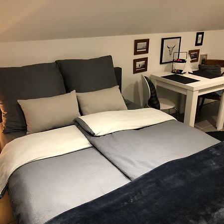 Appartment Viola Брюген Екстериор снимка