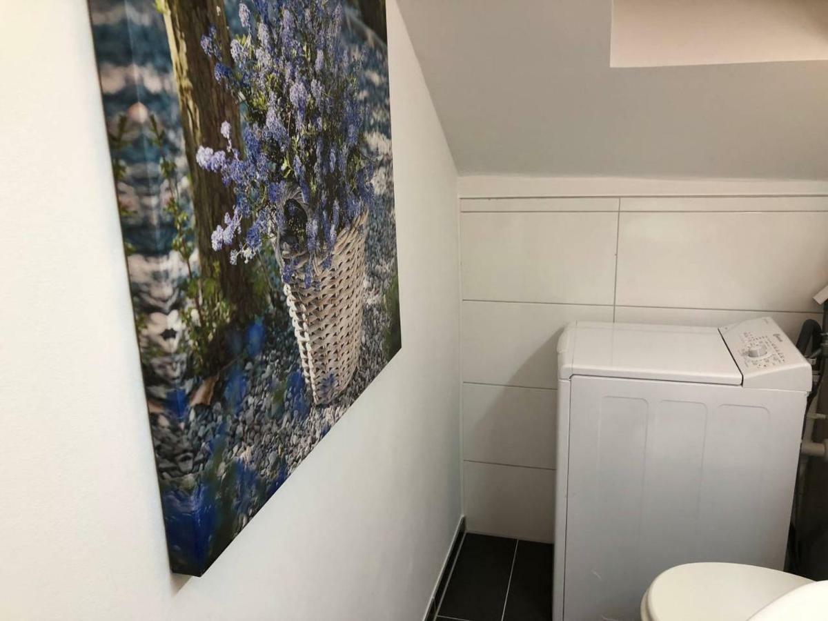 Appartment Viola Брюген Екстериор снимка